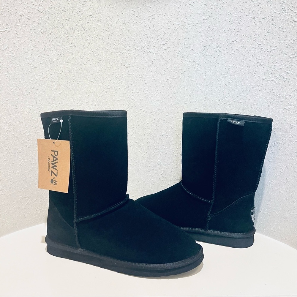 BearPaw Women’s Black Suede Fur Winter Boots Size 9 NWT